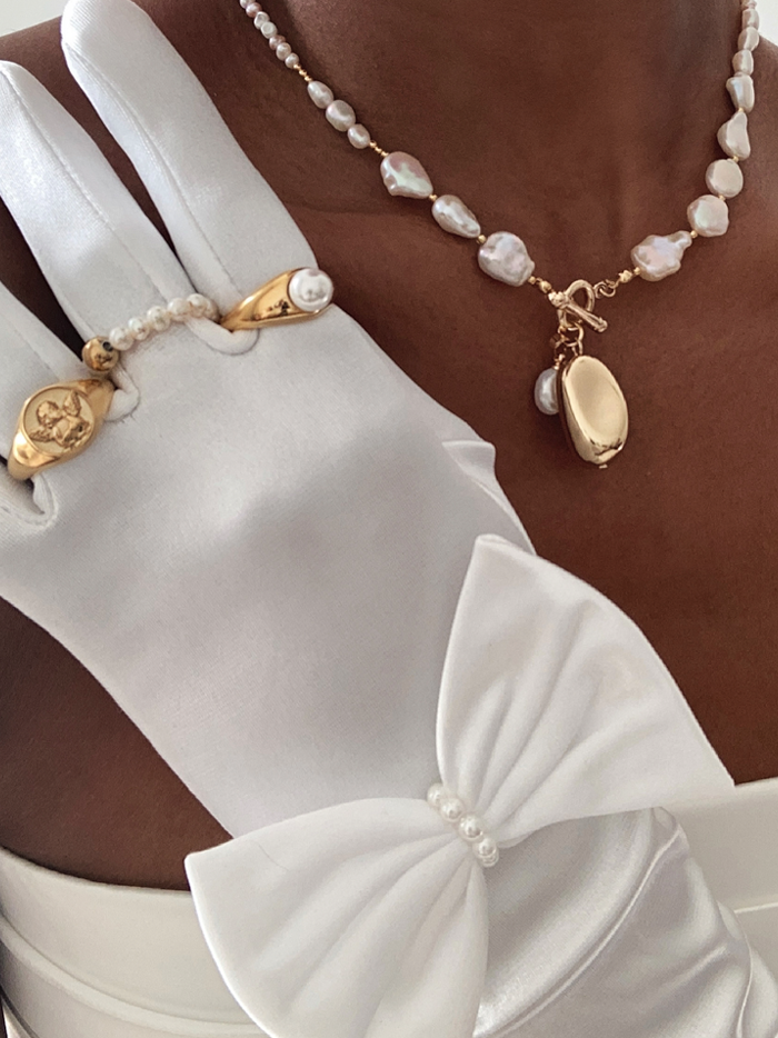 OLIVER FRESHWATER PEARL RING