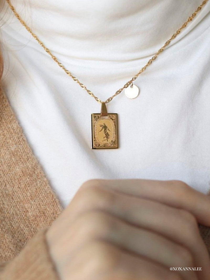 LE SOLEIL NECKLACE
