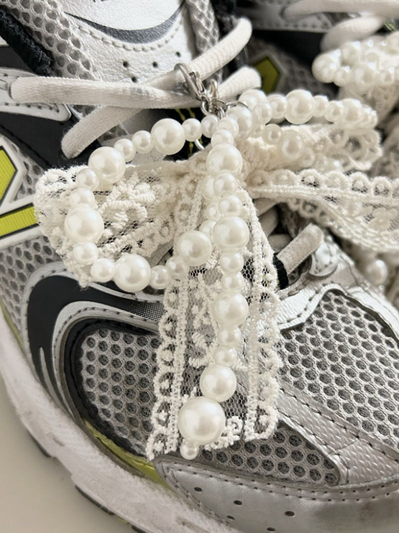 Lace Bow Charm