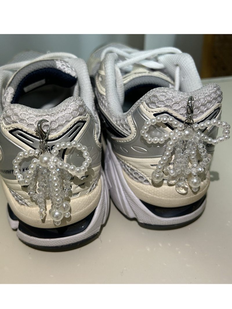 Pearl Clear Bow Charm
