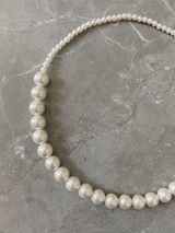 NANA NECKLACE